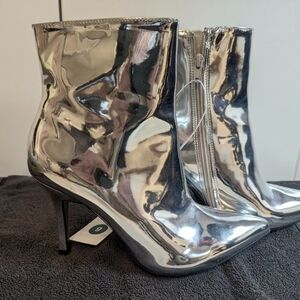 Target A New Day chrome boots Size 9